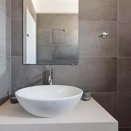 Apartment Marvelous One Bedroom House In Paros *