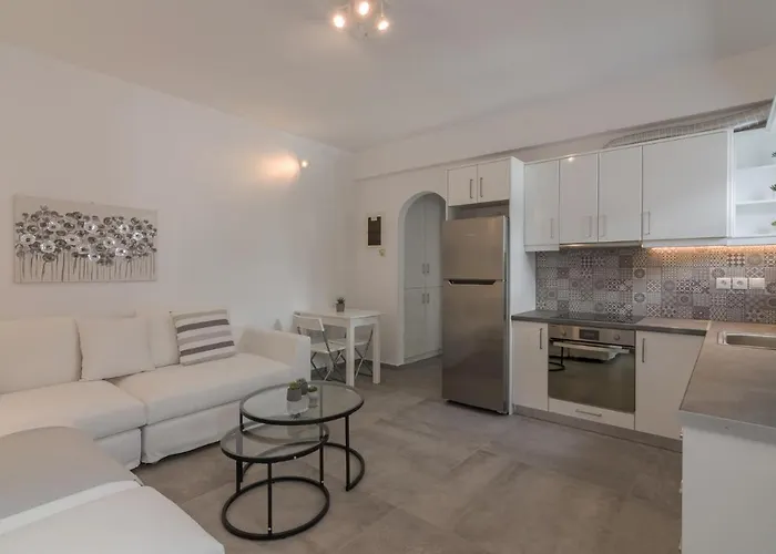 Marvelous One Bedroom House In Paros Apartamento